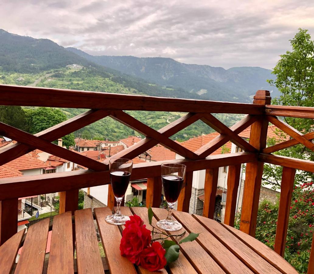 Apostolos Hotel Мецовон Экстерьер фото
